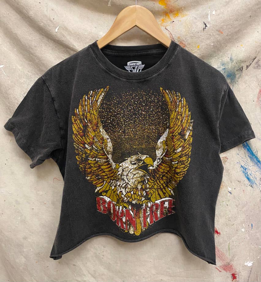 BORN FREE CROPPED TEE