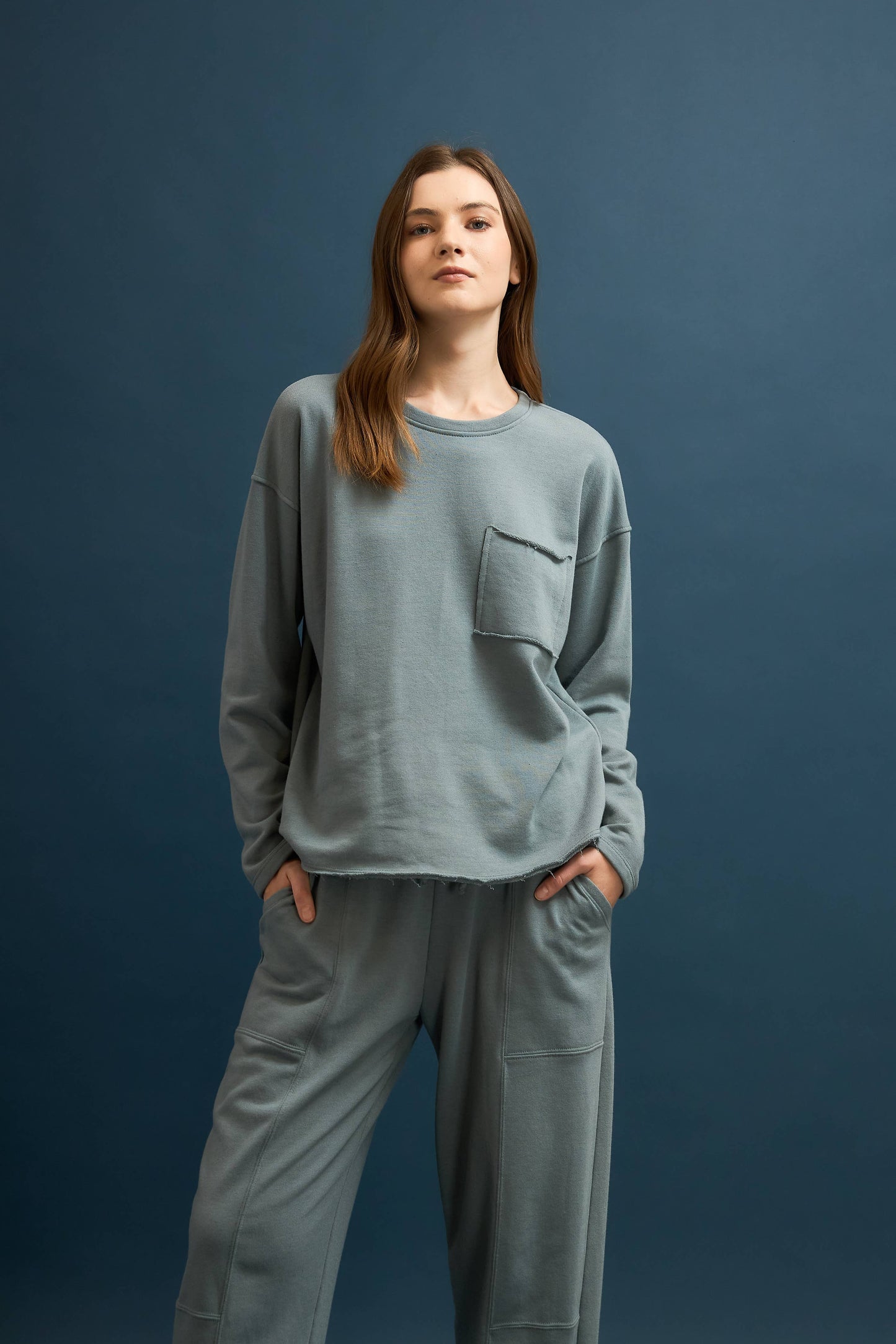 STONE BLUE TERRY SWEATSHIRT