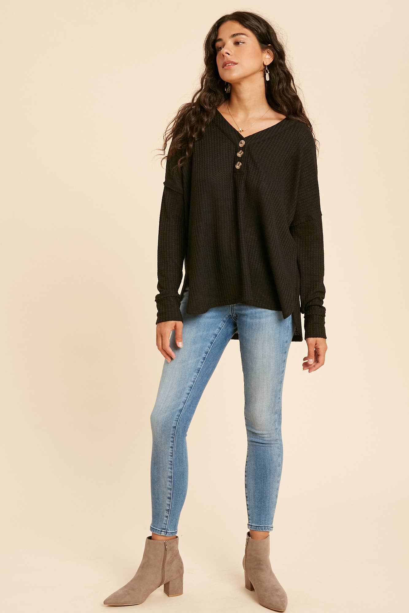 WAFFLE KNIT BUTTON UP HENLEY