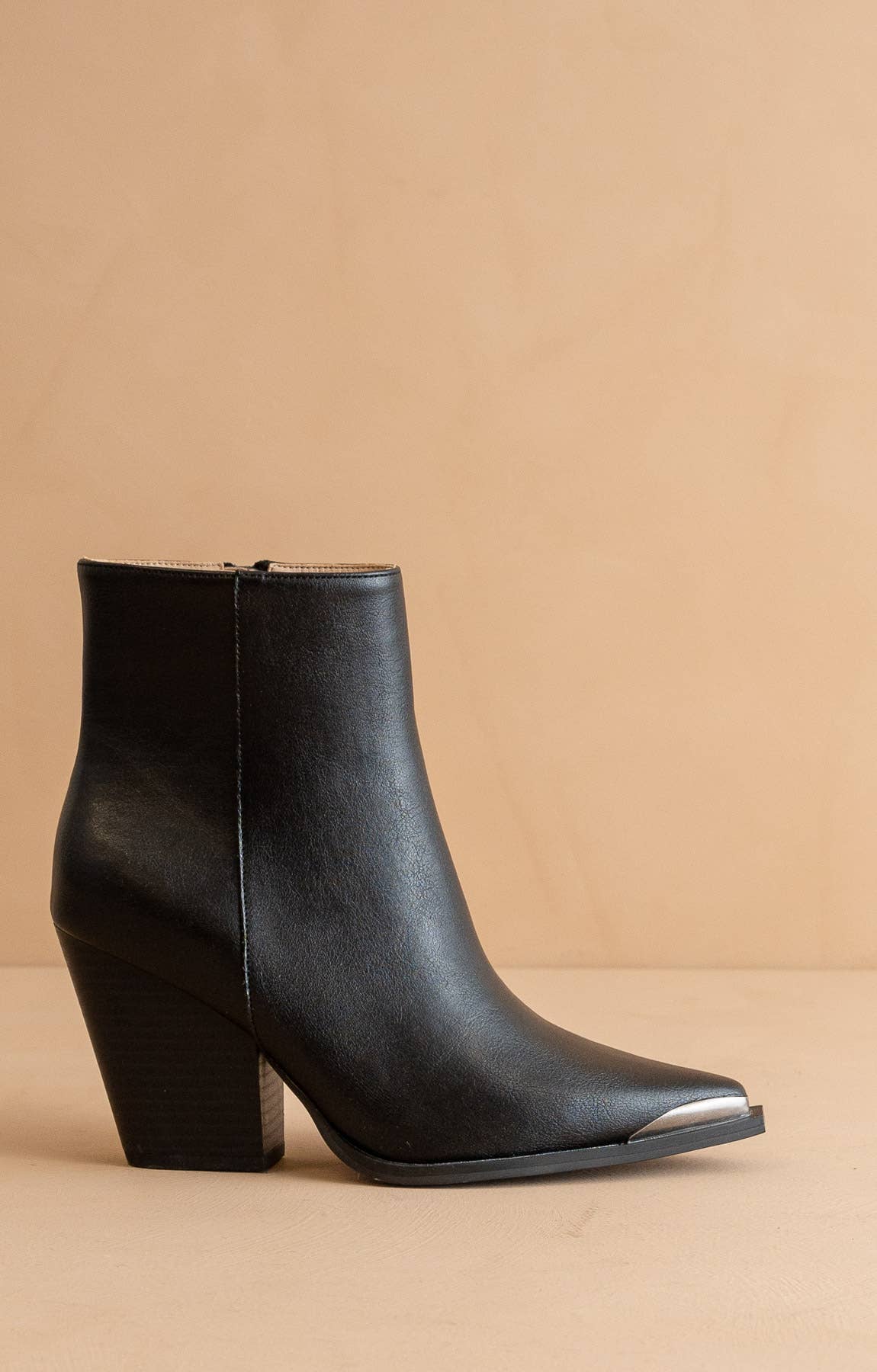 The Frankie | Black Pointed Toe Cap Bootie