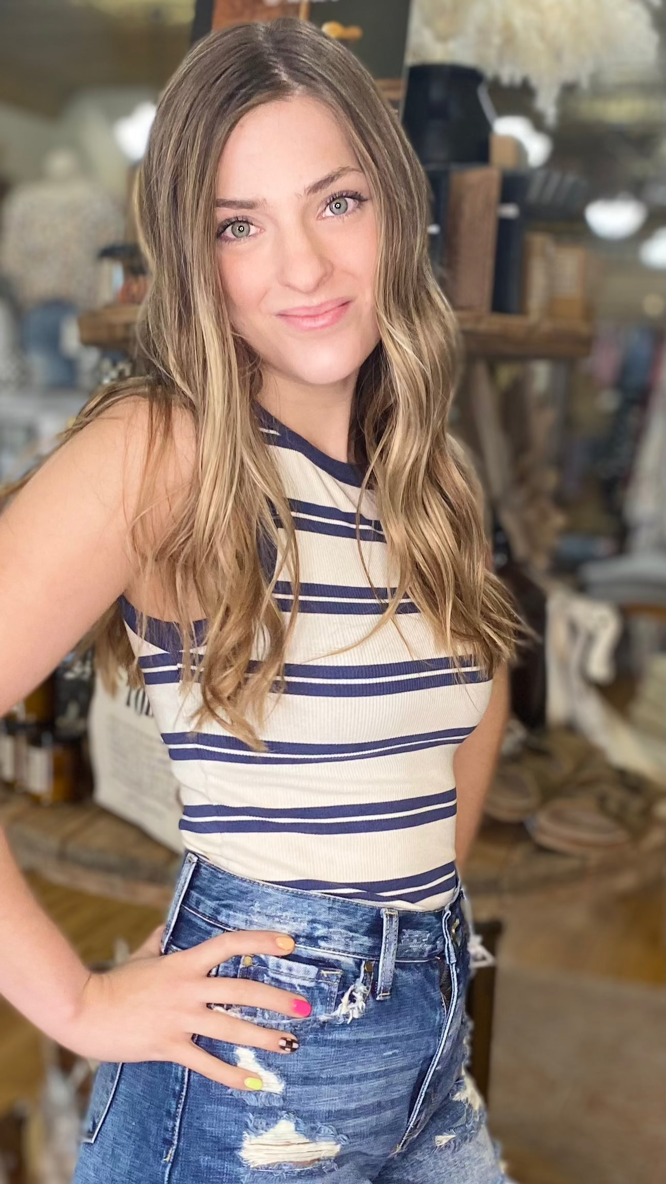 ELLEN TANK