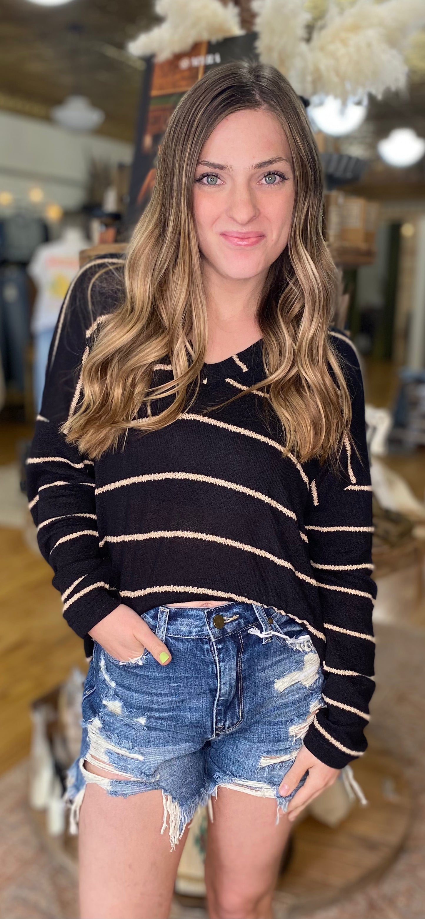 STRIPE V NECK LONG SLEEVE KNIT TOP