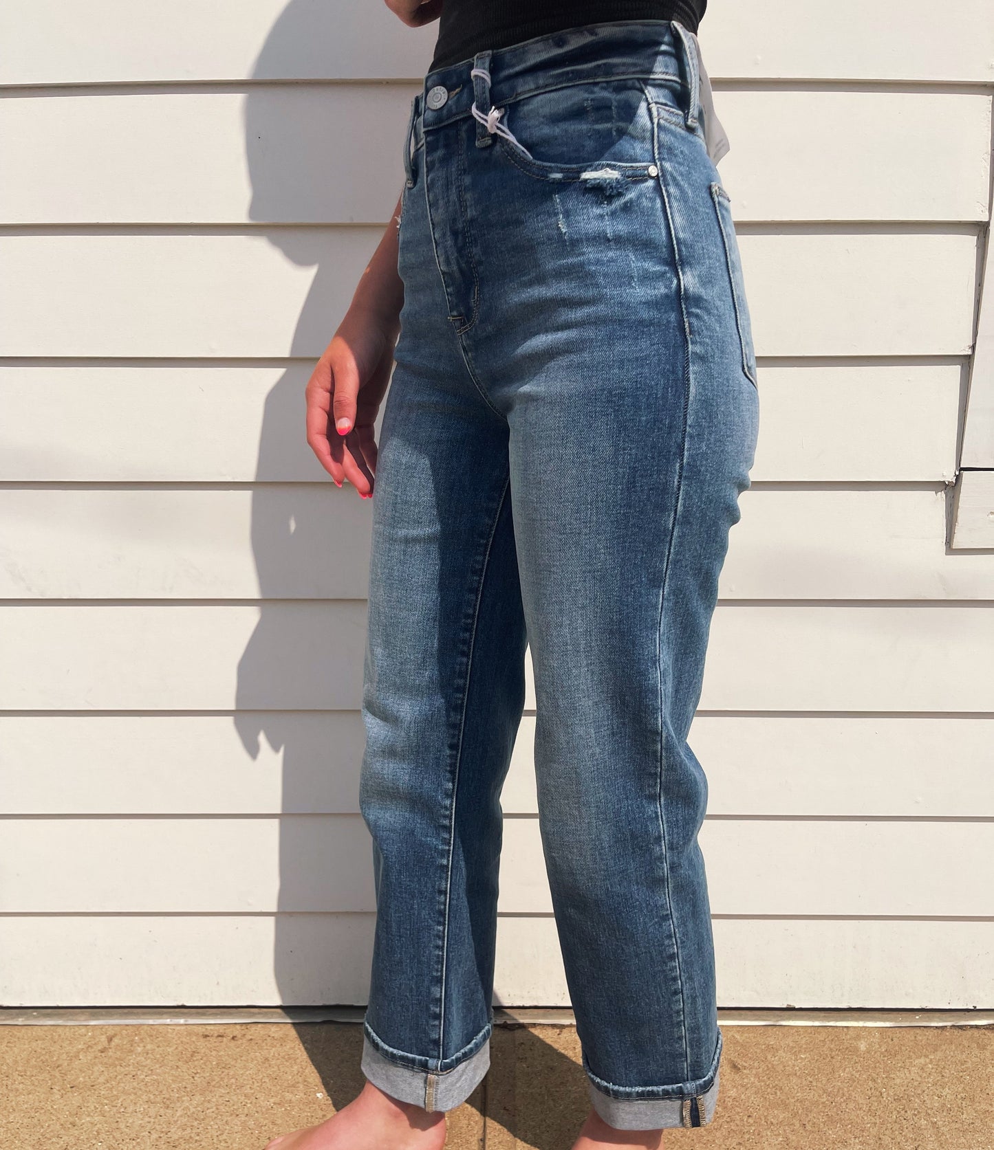 HIGH RISE STRETCH STRAIGHT W/ CUFFED HEM