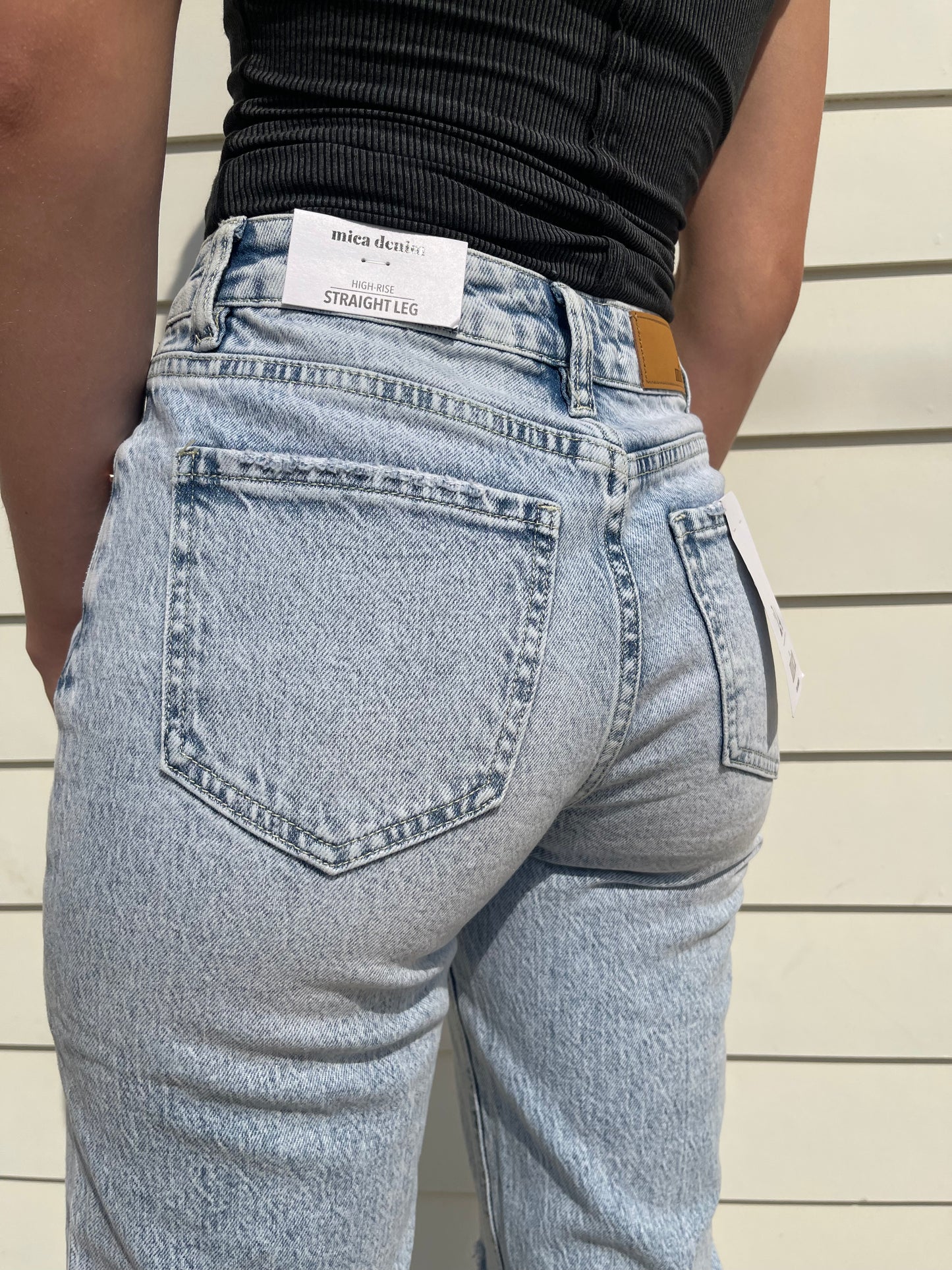 MICA: NELLY STRAIGHT LEG