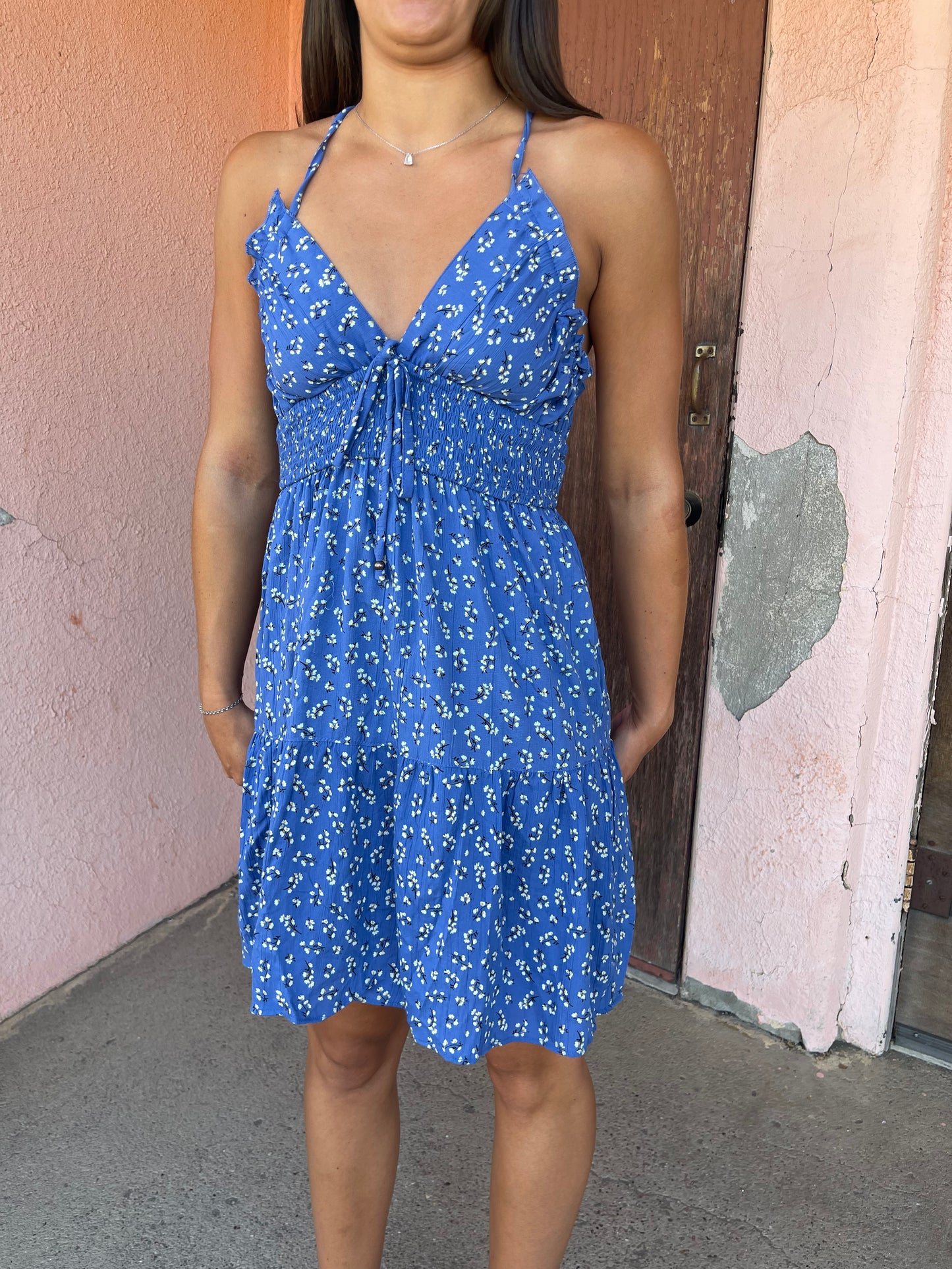 V NECK CRIS CROSS STRAPS DITSY PRINT SUNDRESS