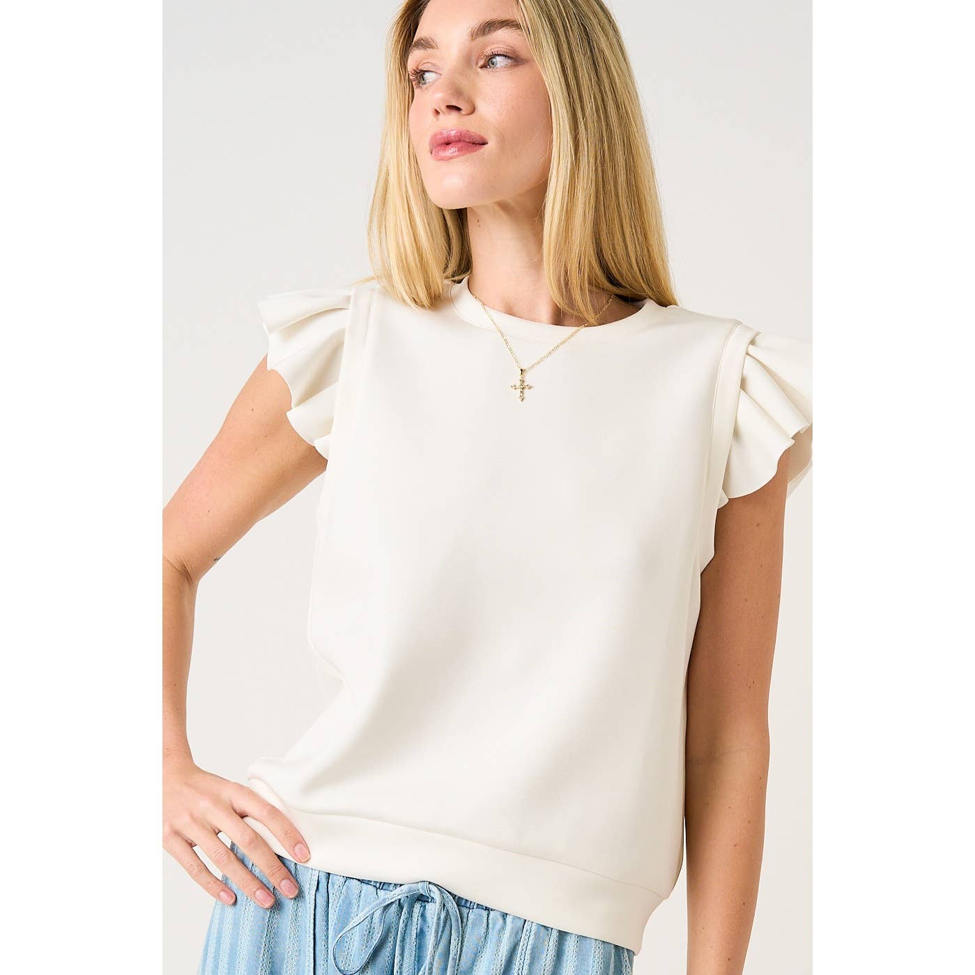 FLUTTER SLEEVE PREMIUM KNIT TOP