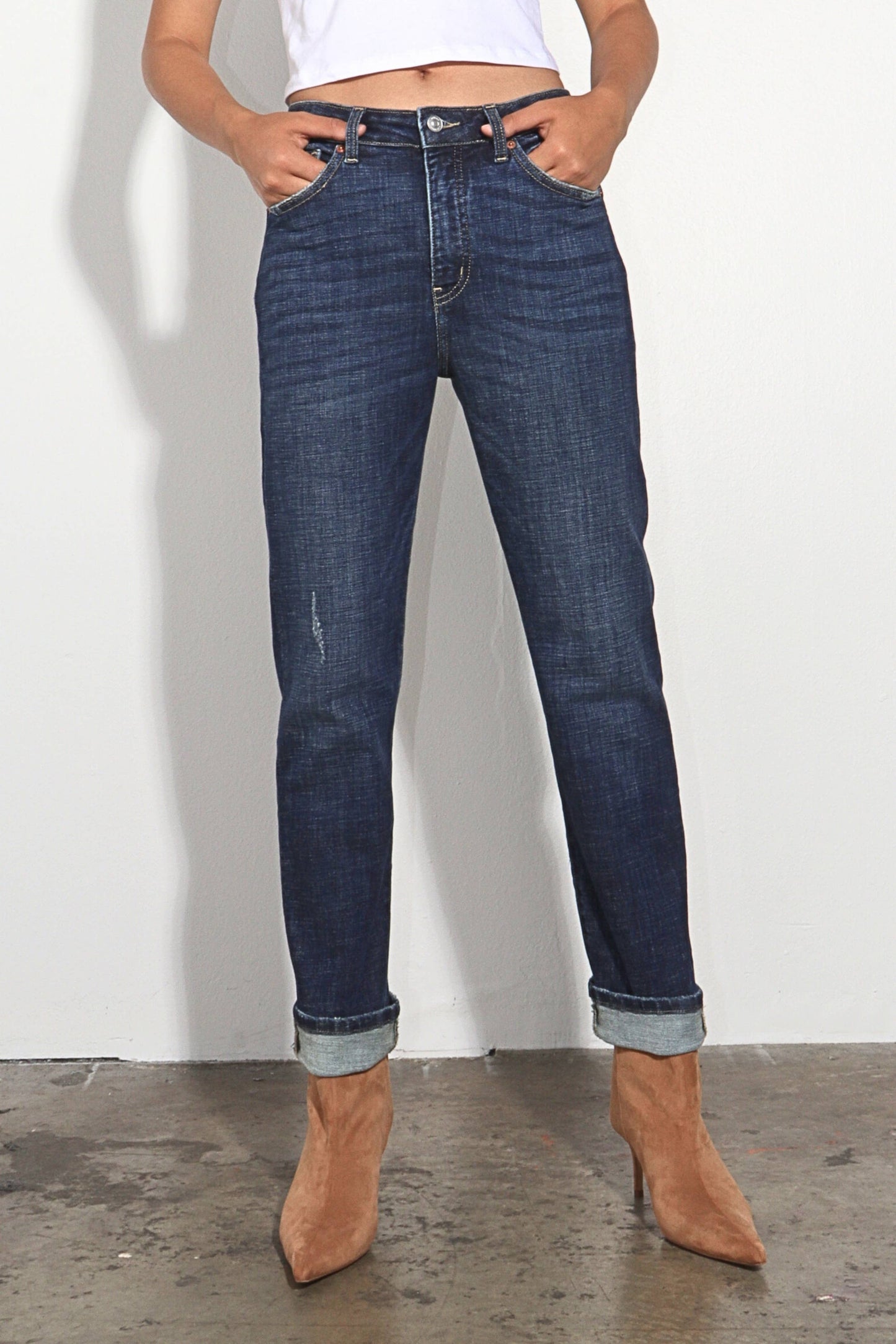 TUMMY CONTROL HIGH RISE STRETCH STRAIGHT JEAN
