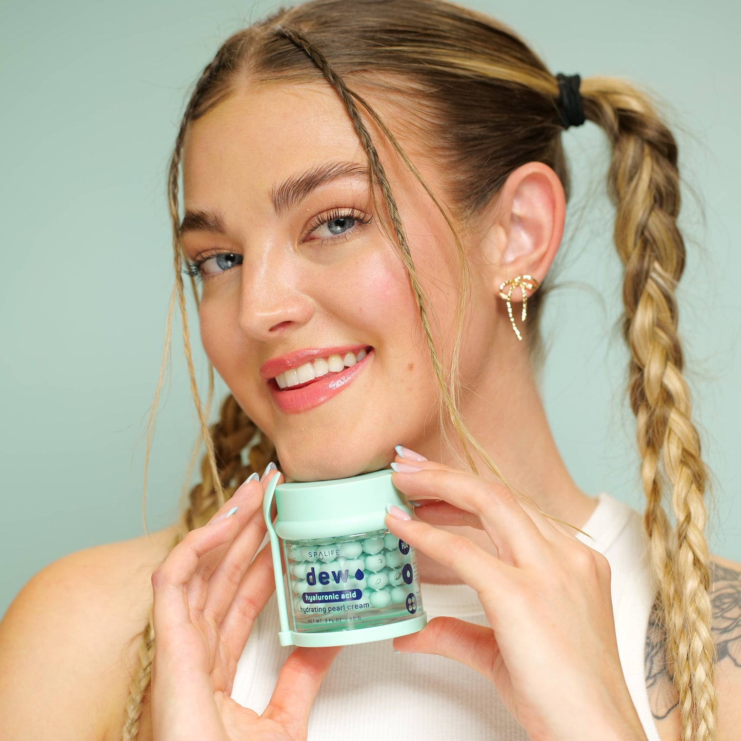 Dew Hydrating Pearl Facial Cream