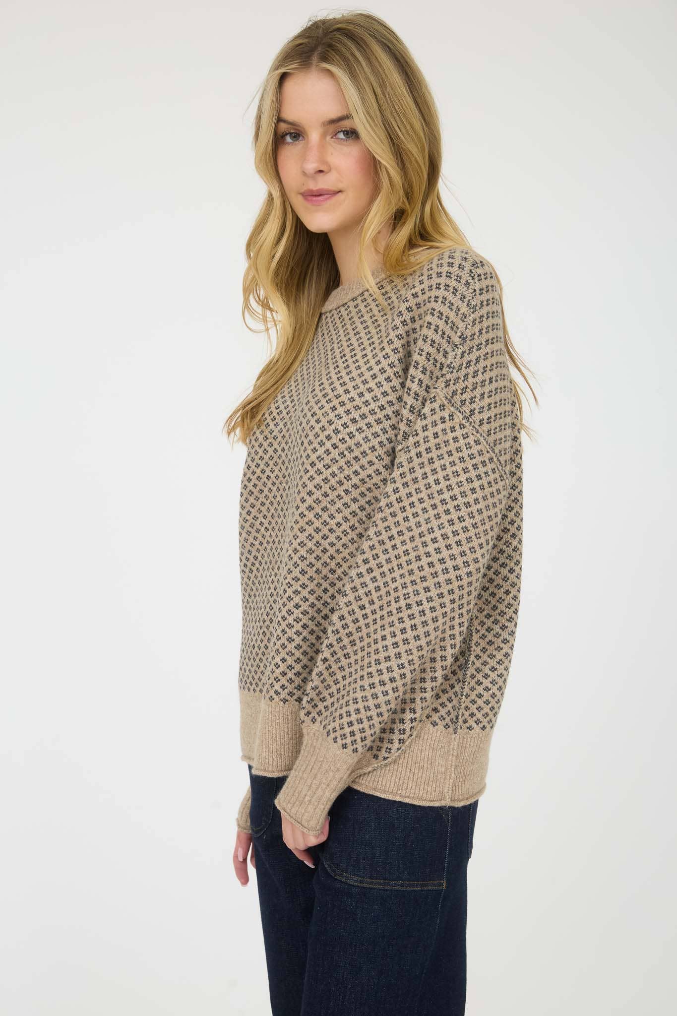 JACQUARD CREW KNIT SWEATER