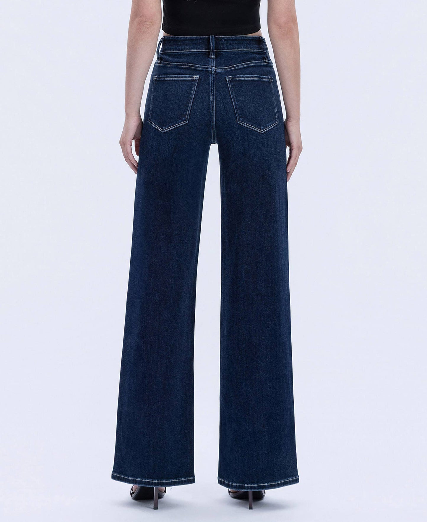 HR DARK WASH FULL LENGTH WIDE JEANS  HARMONIOUS