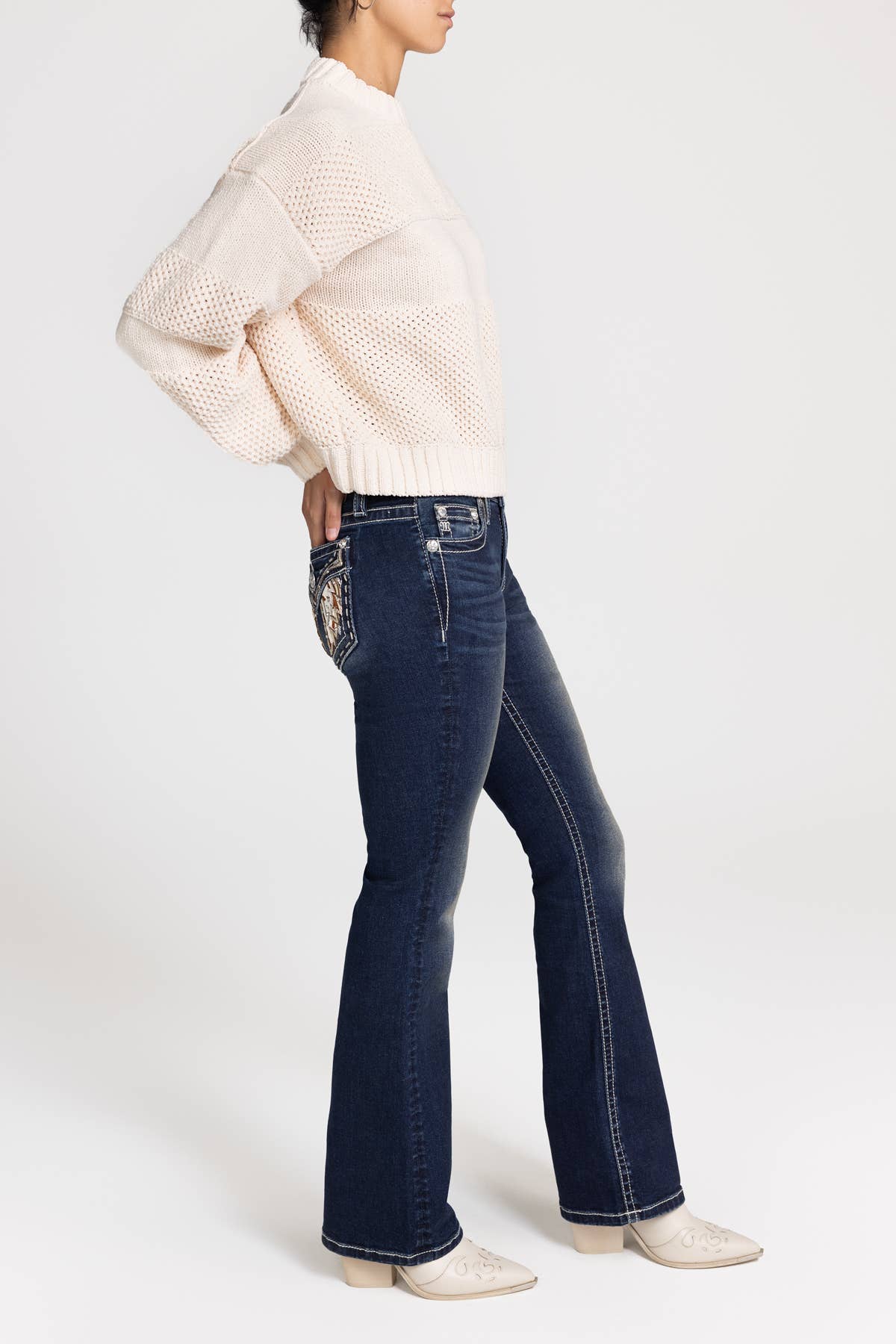 SEASON ESSENTIAL CHUNKY SWEATER