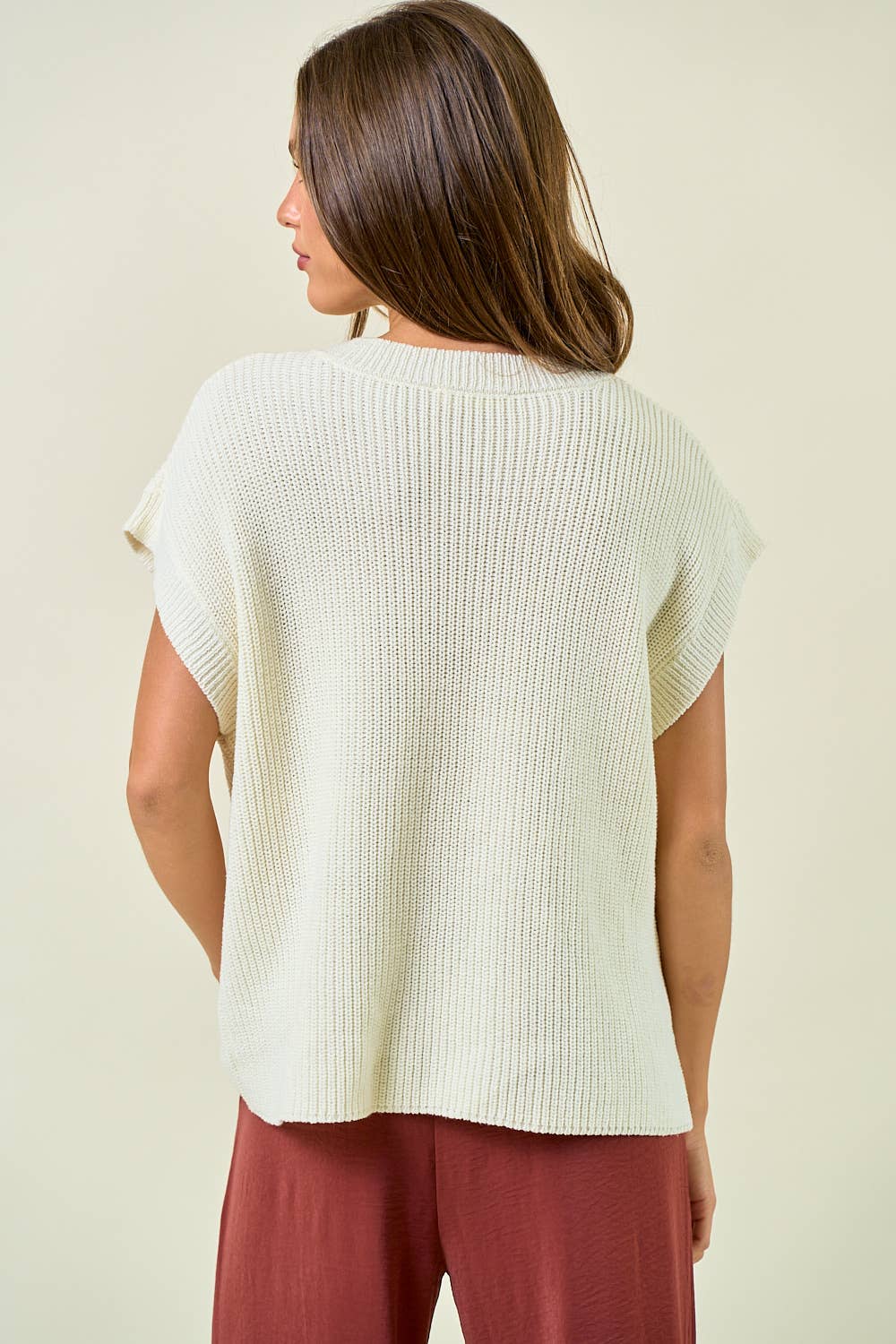 HORSESHOE RIBBED SWEATER VEST