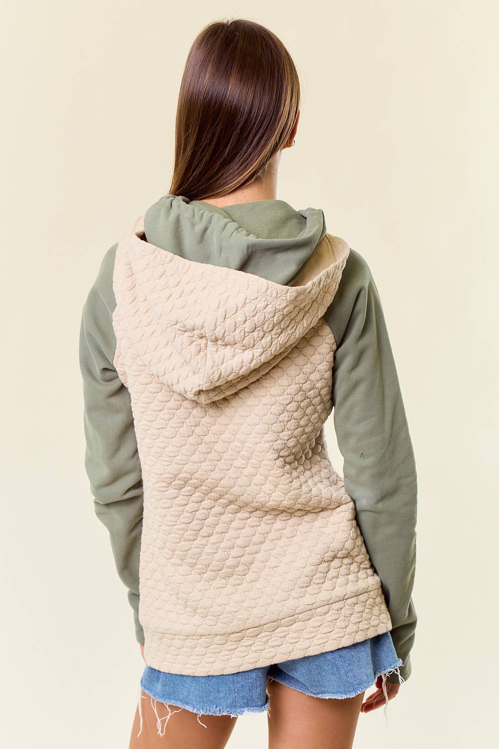 Quilted Layer Hoodie w/ Thumb hole - OAT/OLIVE