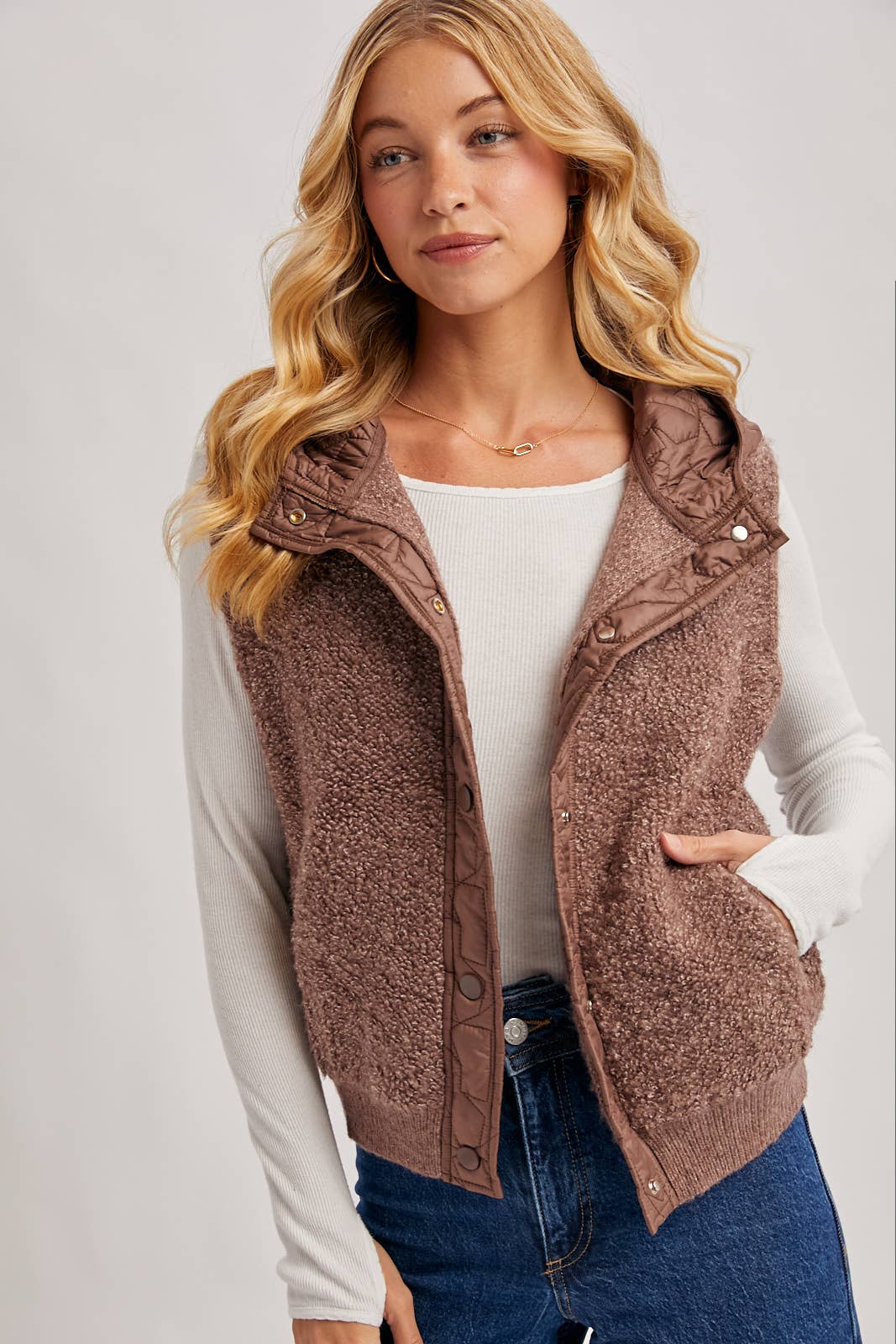 BUTTON DOWN SHERPA QUILTED HOOD VEST