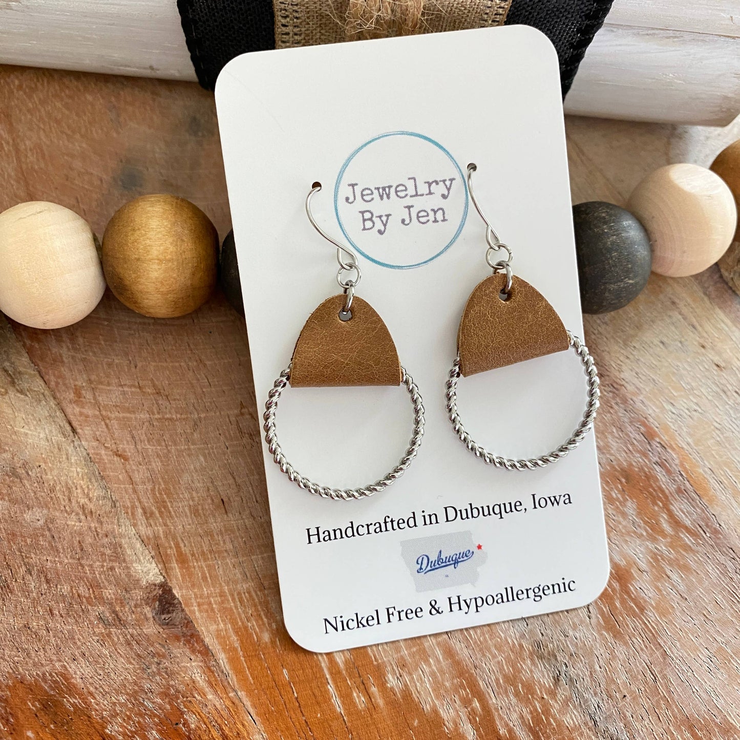 Twisted Hoop Earrings: Caramel