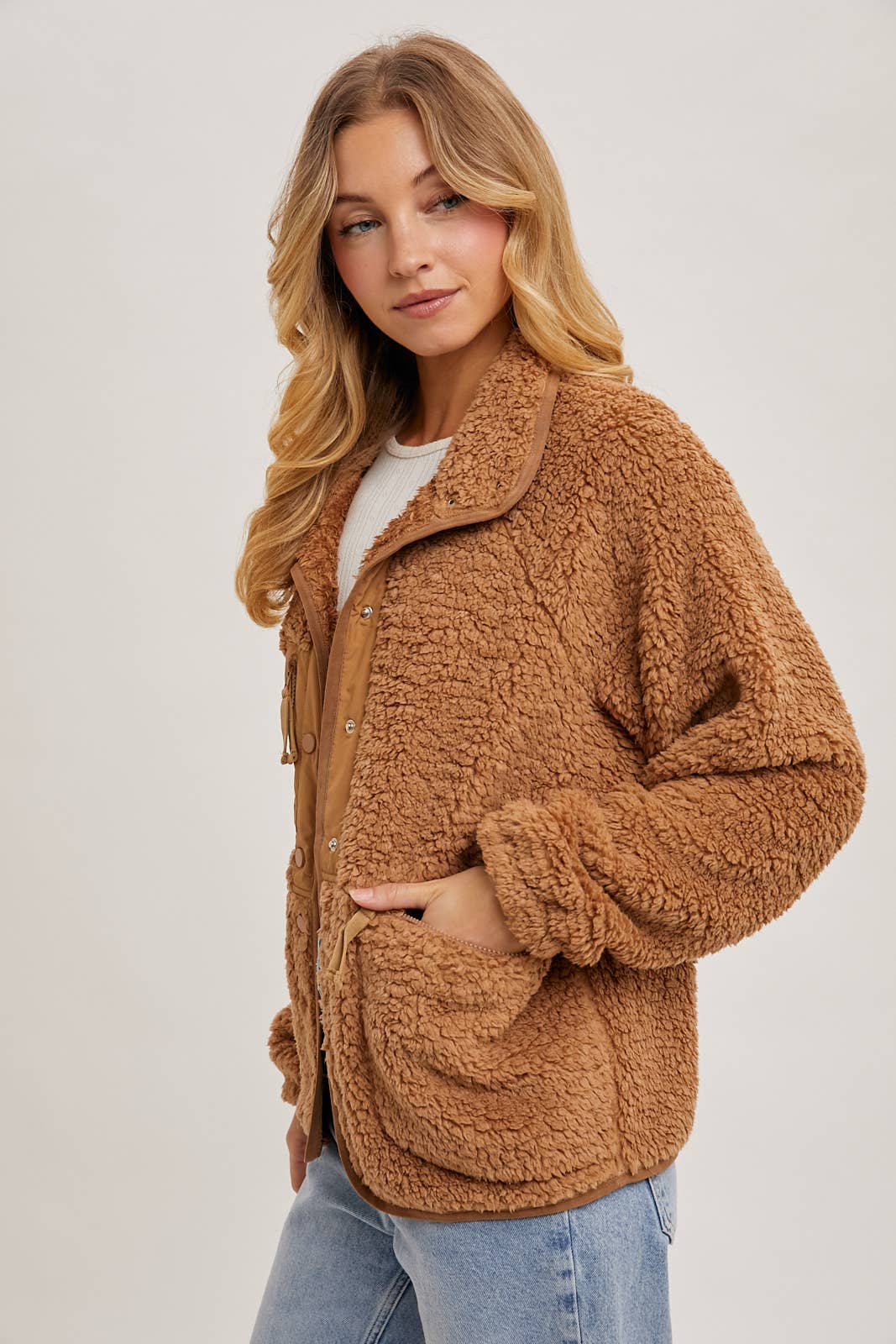BUTTON DOWN FLEECE SHERPA JACKET