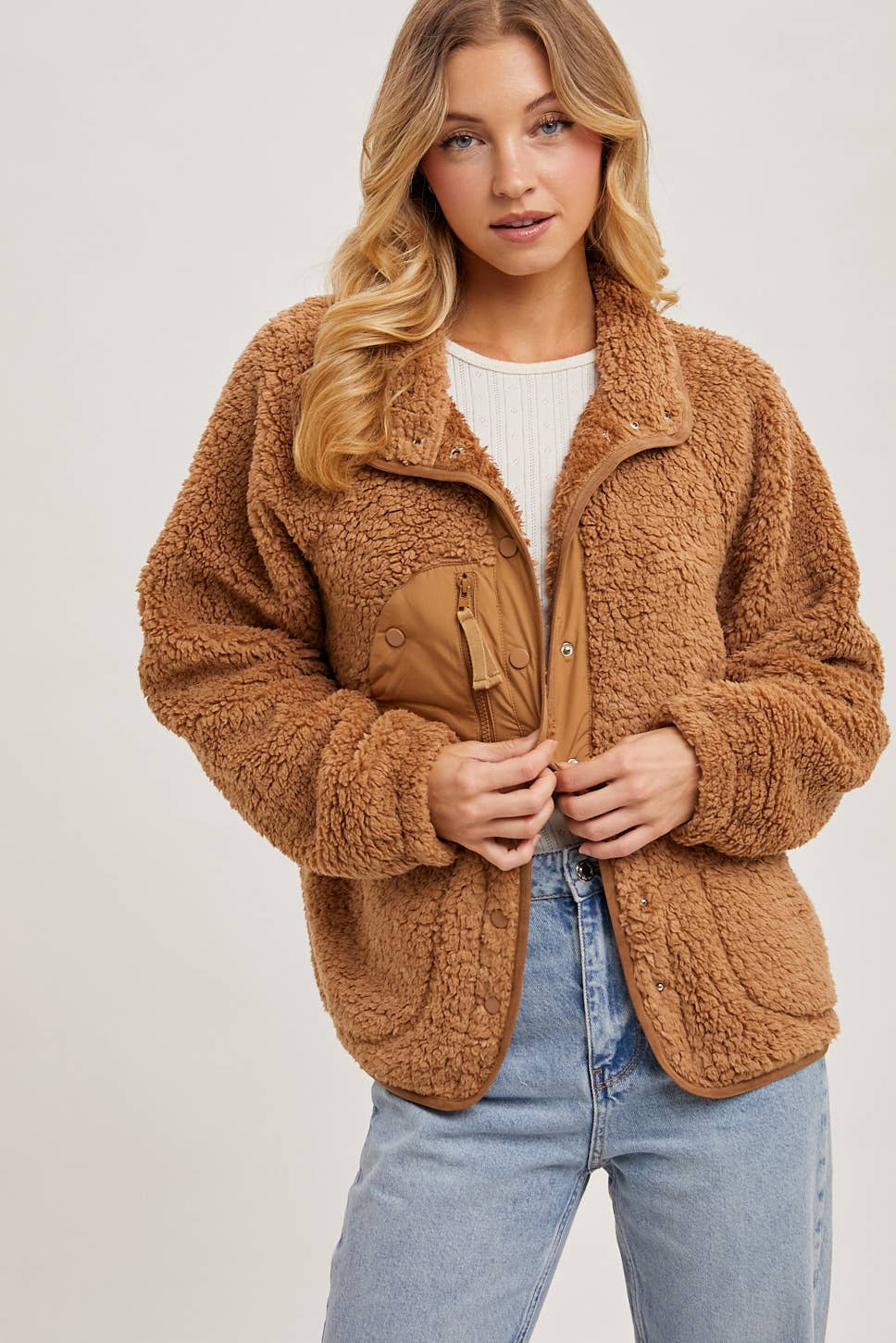BUTTON DOWN FLEECE SHERPA JACKET