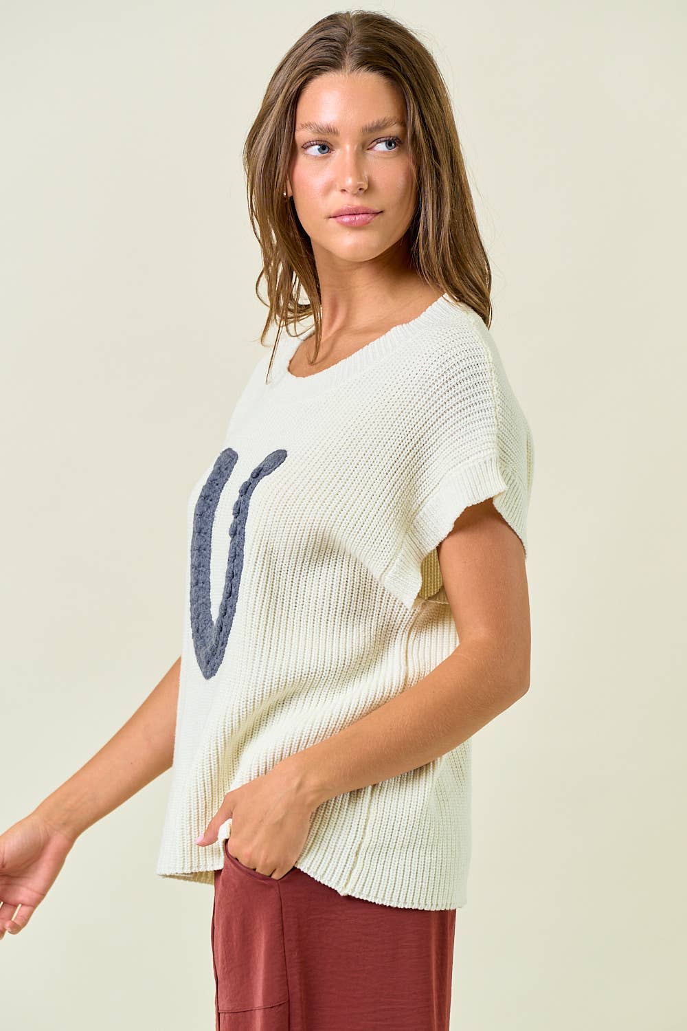 HORSESHOE RIBBED SWEATER VEST