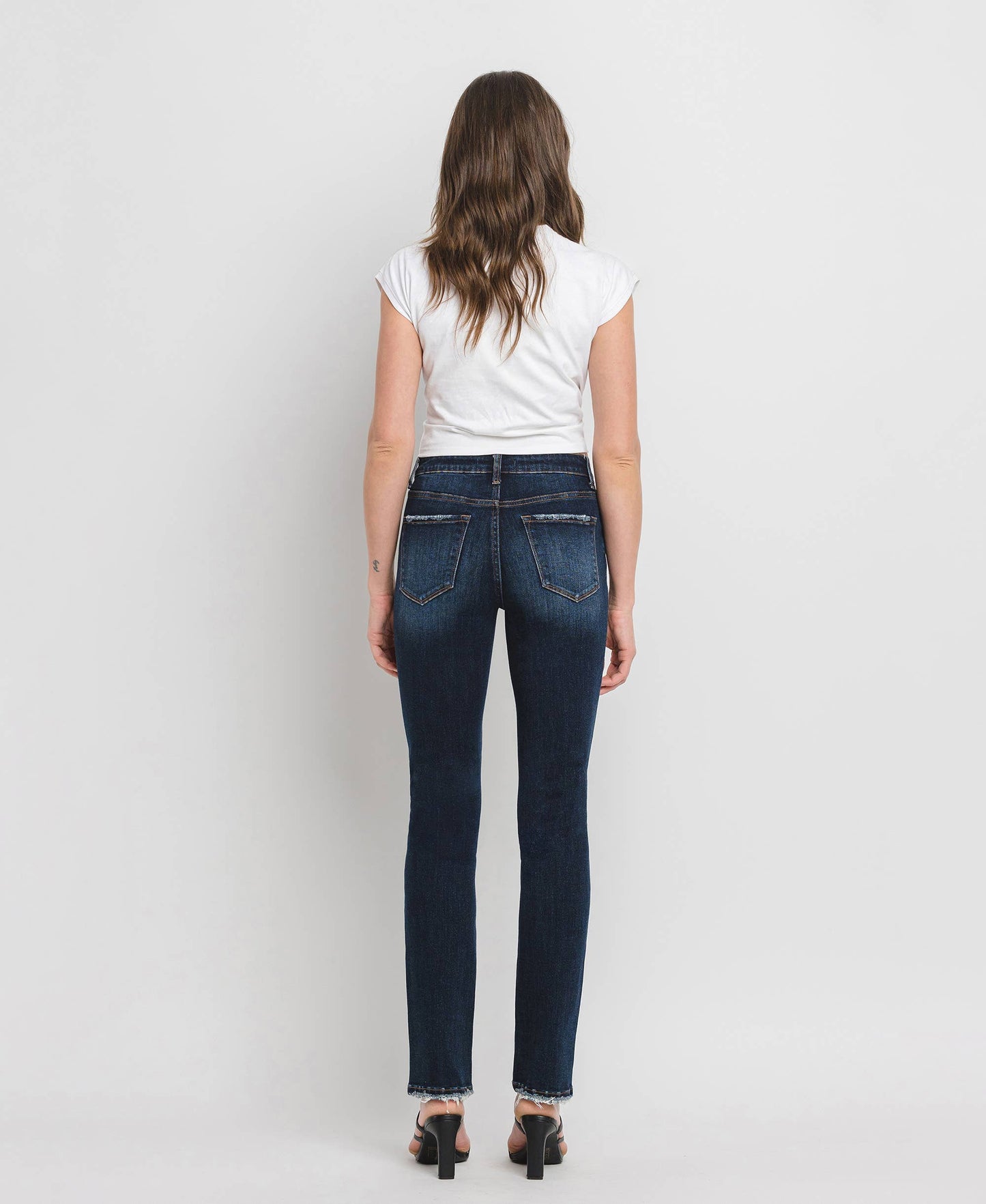 HIGH RISE LONG SLIM STRAIGHT JEANS