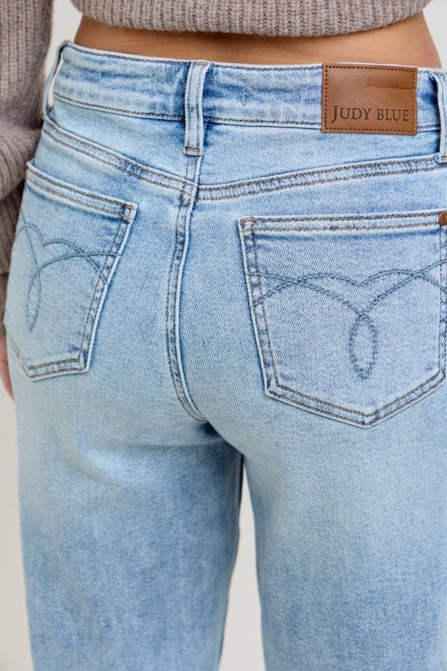 Judy Blue Rigid Magic Straight Jeans