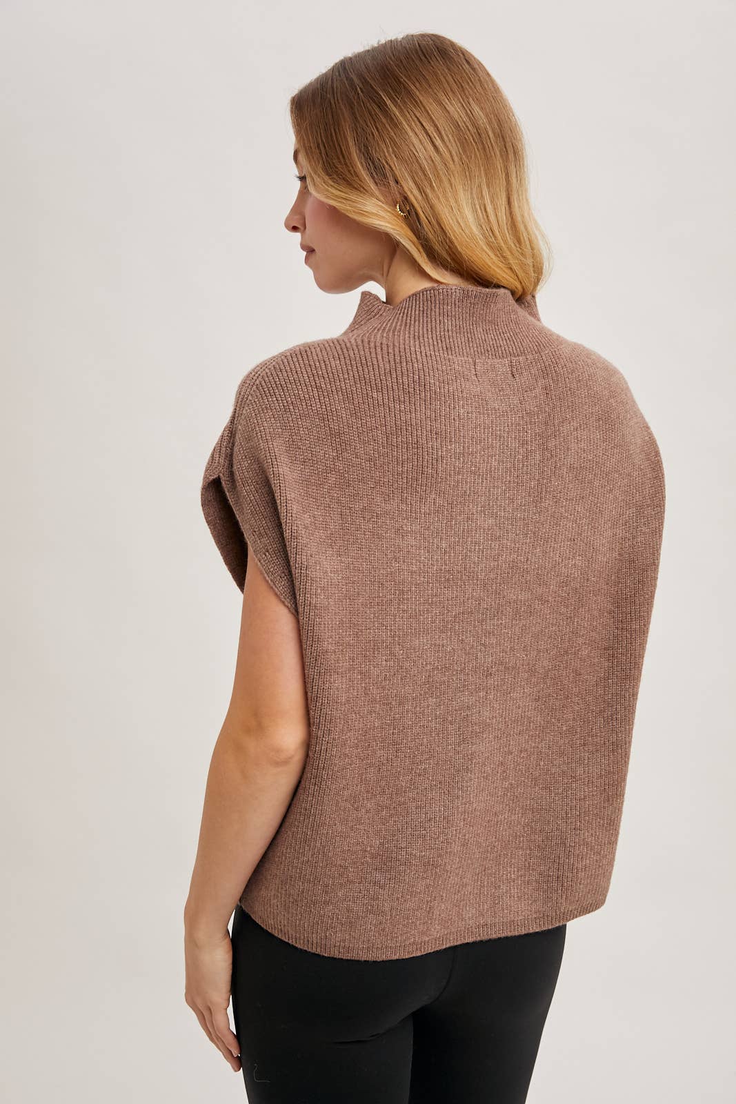 MOCK NECK DINA SLEEVE