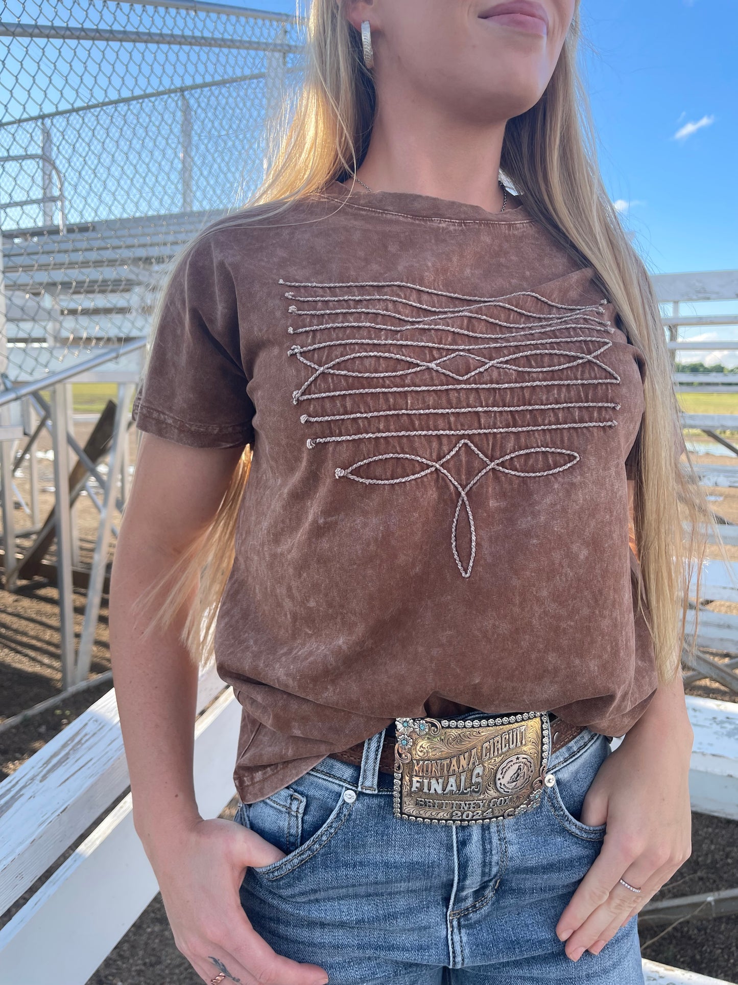 BOOTSTITCH TEE