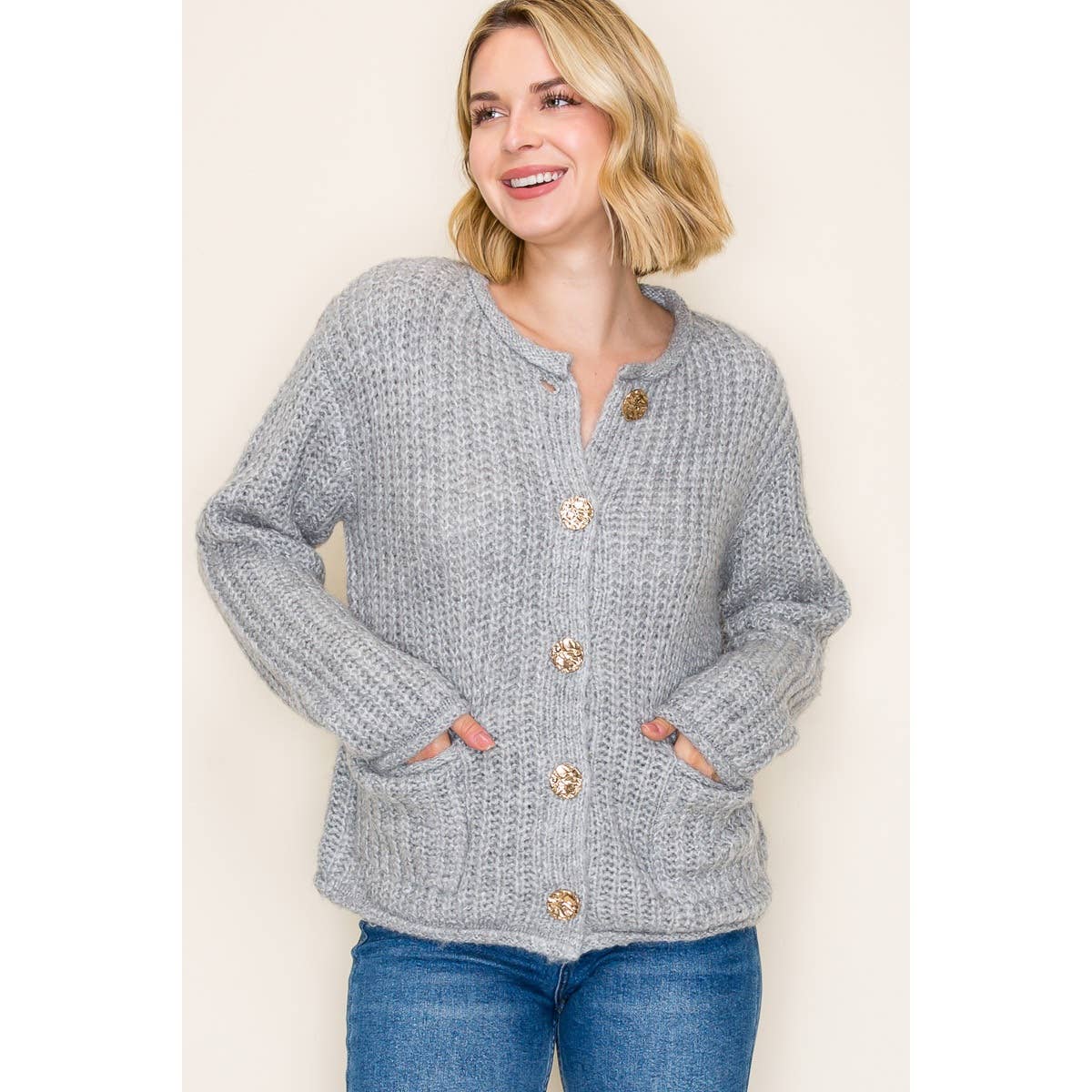 METAL BUTTON DOWN CHUNKY CARDIGAN