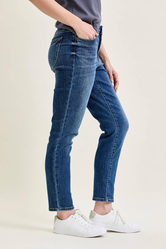 Judy Blue Non Distressed Slim Jeans