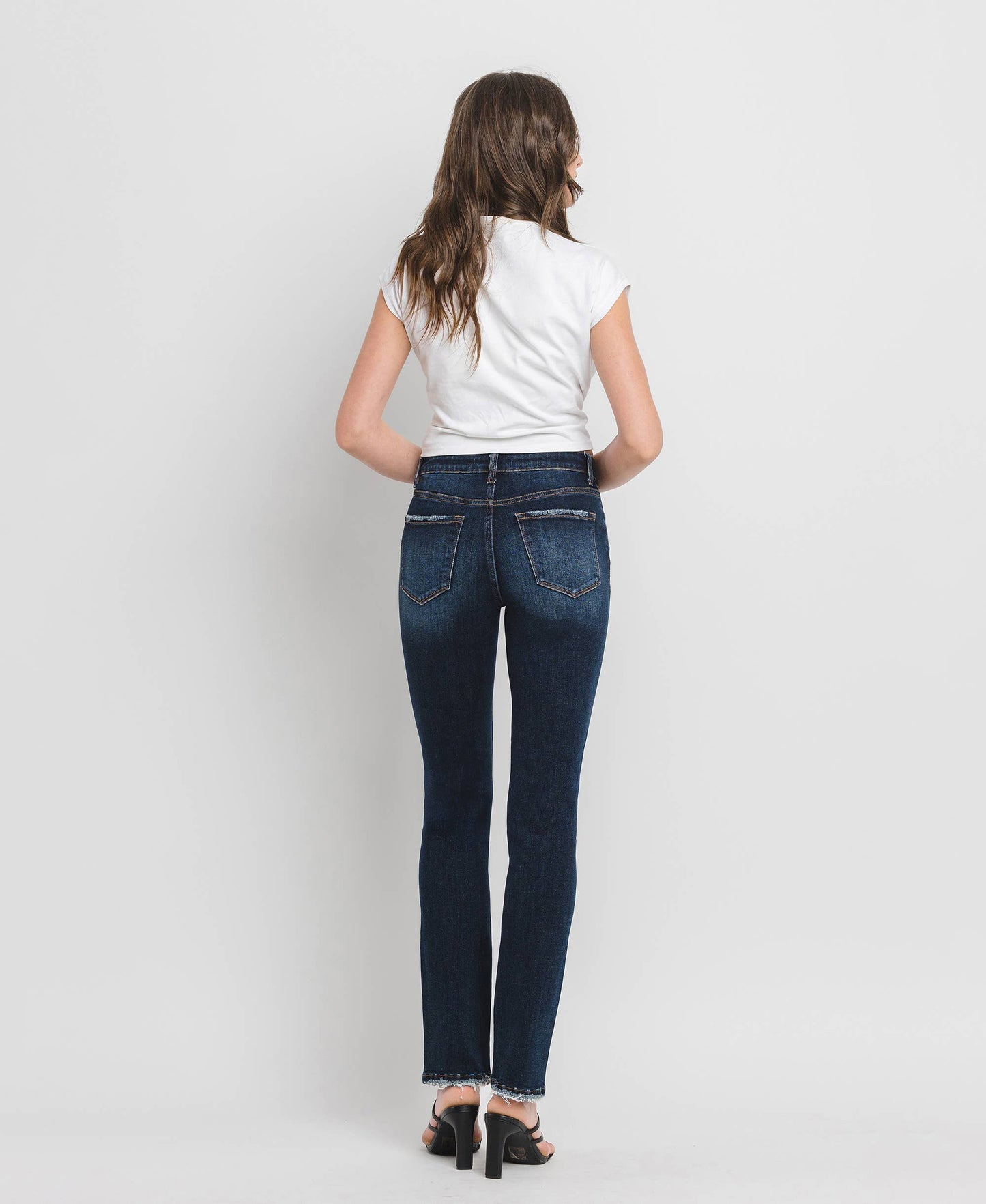 HIGH RISE LONG SLIM STRAIGHT JEANS
