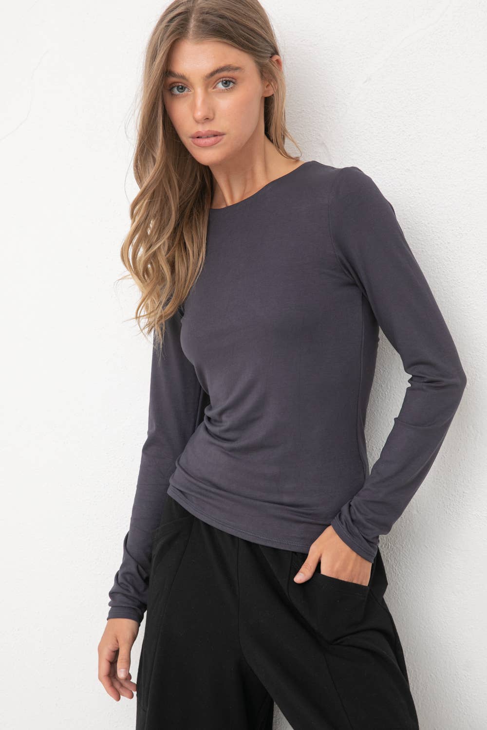 EVERYDAY FITTED LONG SLEEVE TOP