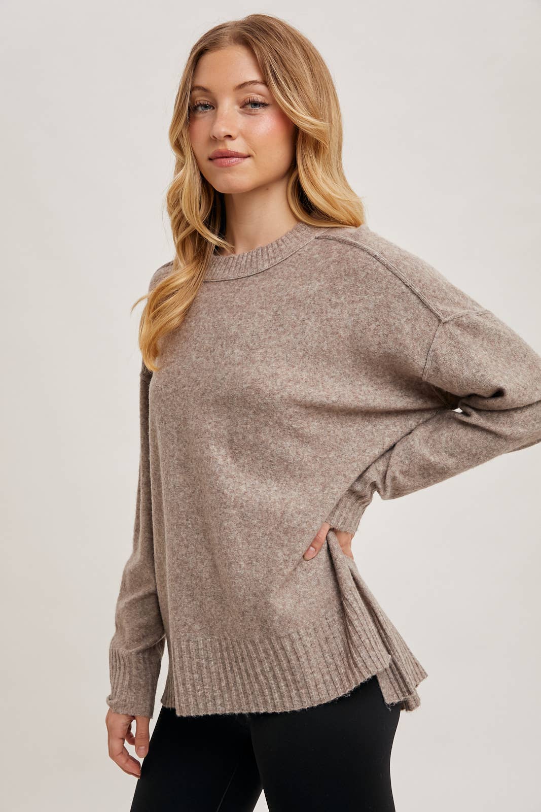 FROSTLITE CREW NECK KNIT SWEATER PULLOVER