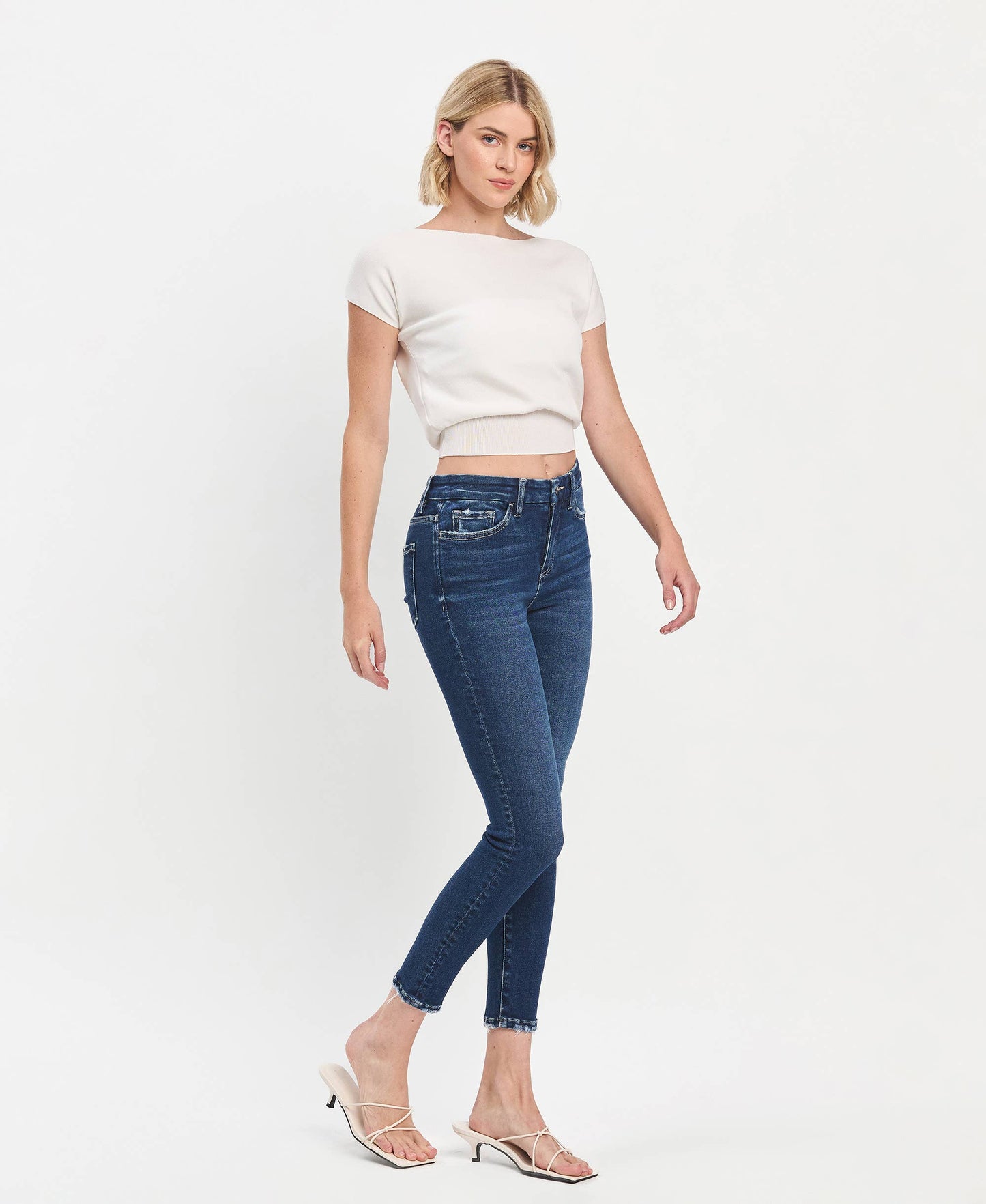 HIGH RISE SKINNY JEANS