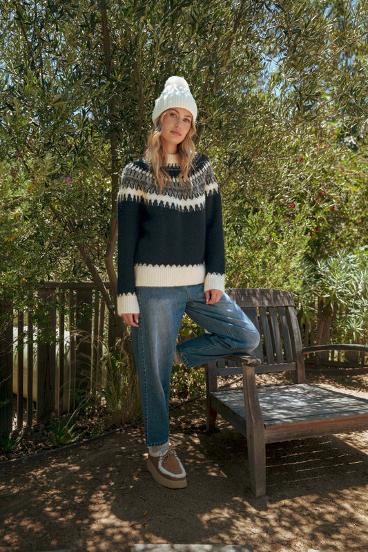NAVY NORDIC SWEATER