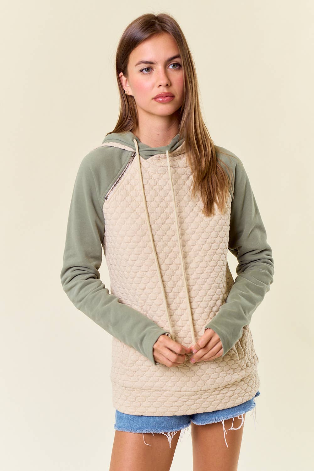 Quilted Layer Hoodie w/ Thumb hole - OAT/OLIVE